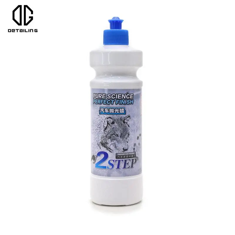 DETAILING Car polishing wax effectively removes scratches and defects on the vehicle body and provides uniform polishing